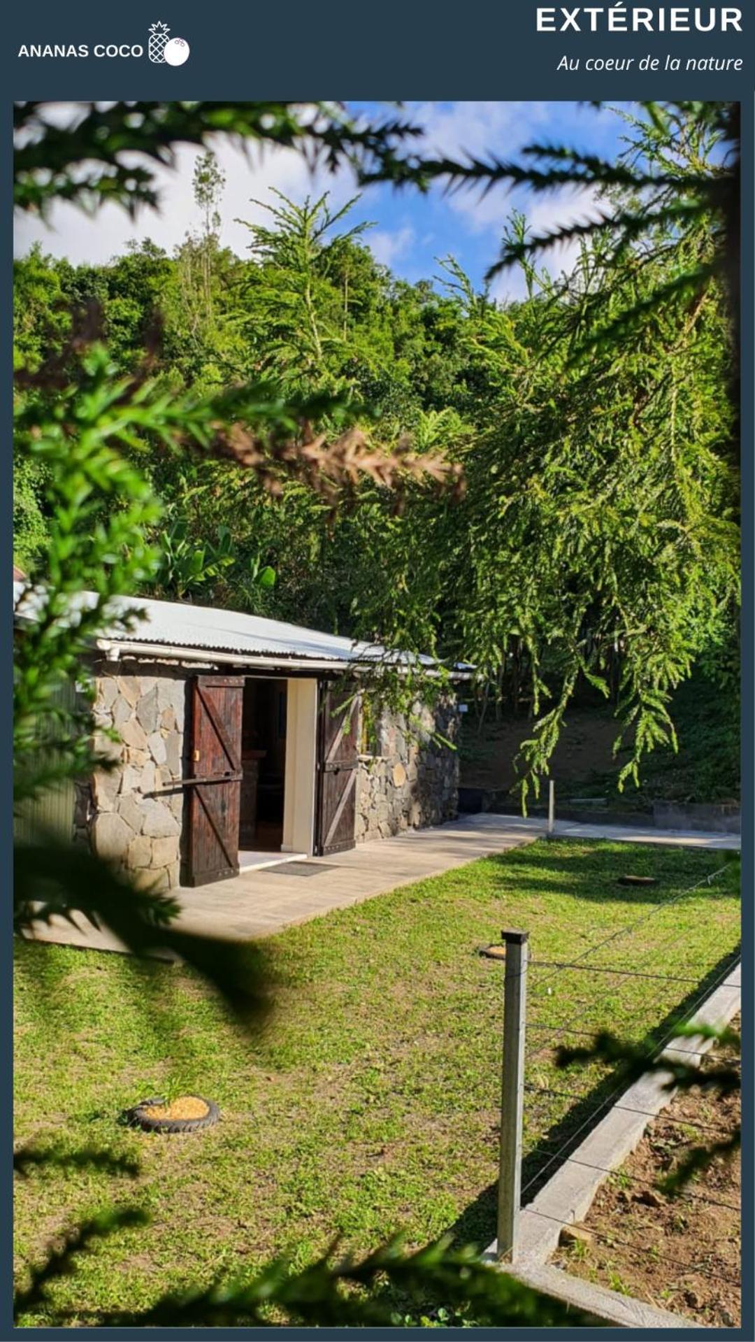 萨拉济Ananas Coco住宿加早餐旅馆 外观 照片